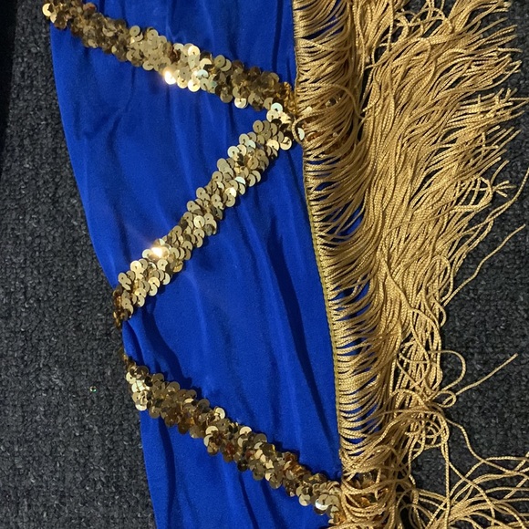 Gold sequence one piece - Picture 3 of 4